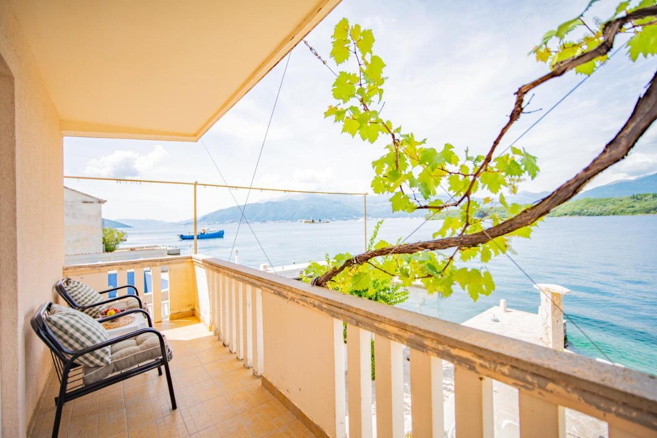 Apartments Novo Mulo Tivat Exteriér fotografie